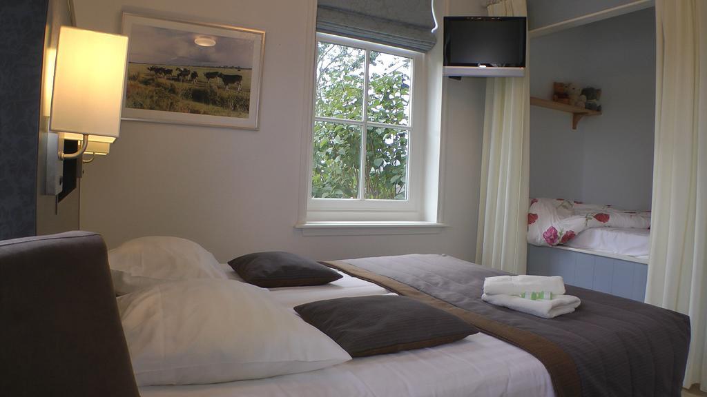 Bed And Breakfast Hoeve Chapeau Катвоуде Номер фото